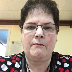 Meet your Posher, Suzanne